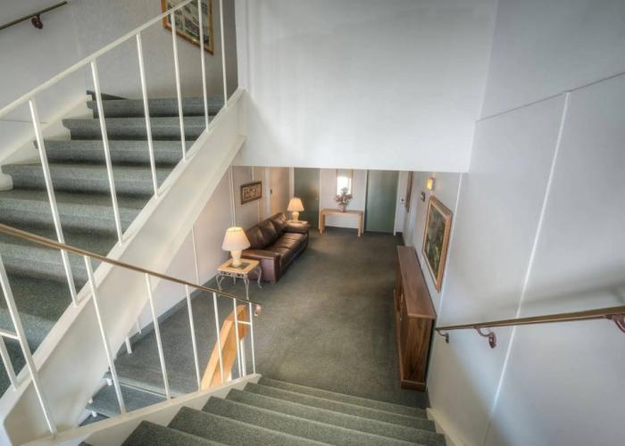 Claymore inn & Suites