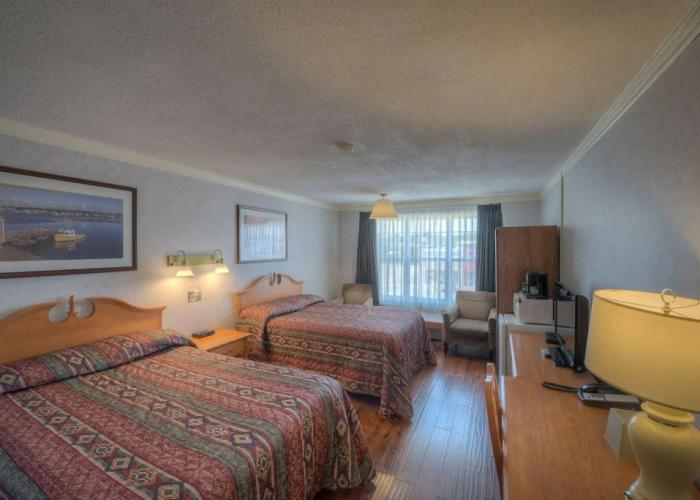 Claymore inn & Suites