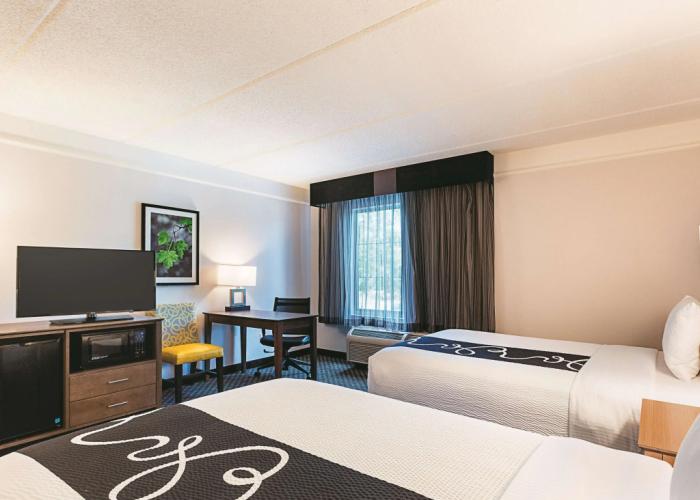 La Quinta Inn & Suites by Wyndham Atlanta Alpharetta