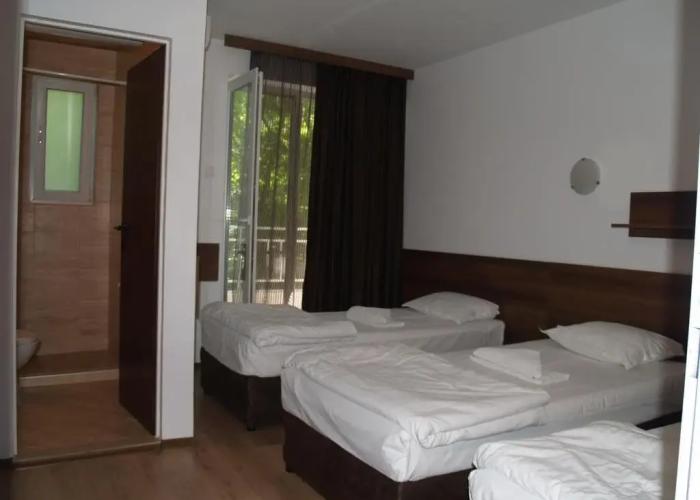 Mikado Hotel