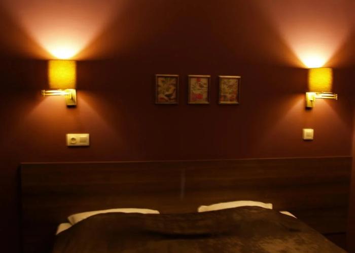 Mikado Hotel