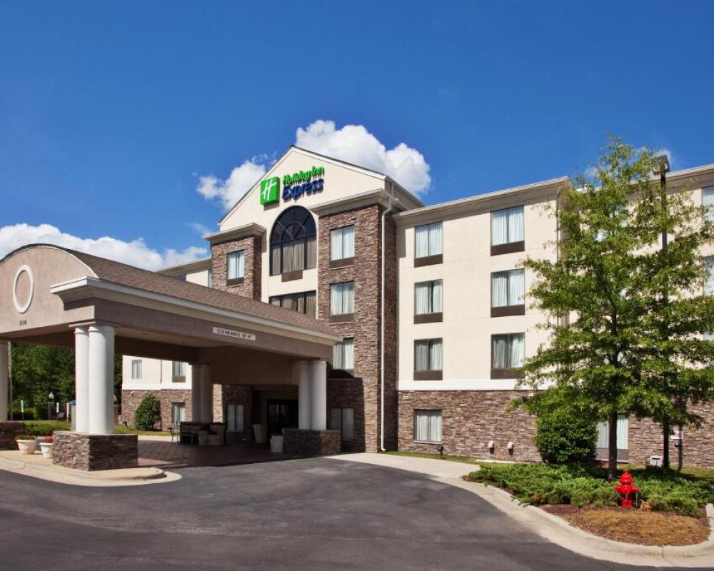 Holiday Inn Express Apex - Raleigh by IHG