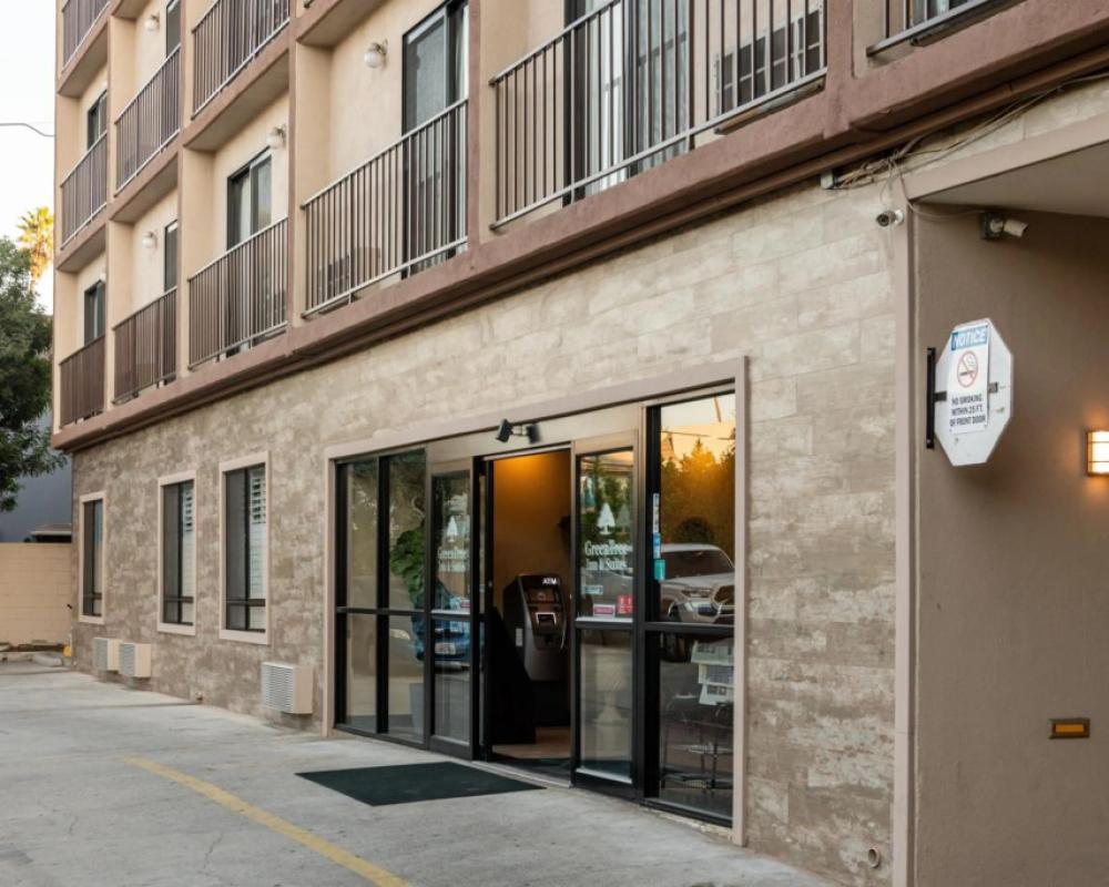 GreenTree Inn & Suites Alhambra