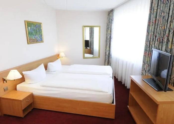 TRIP INN Axxon Hotel