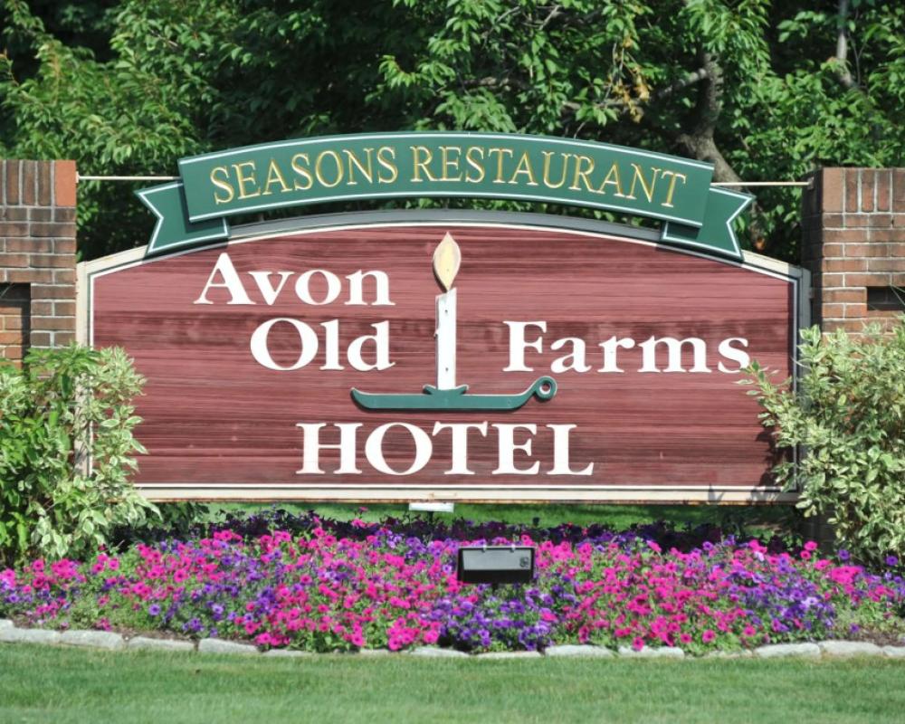 Avon Old Farms Hotel
