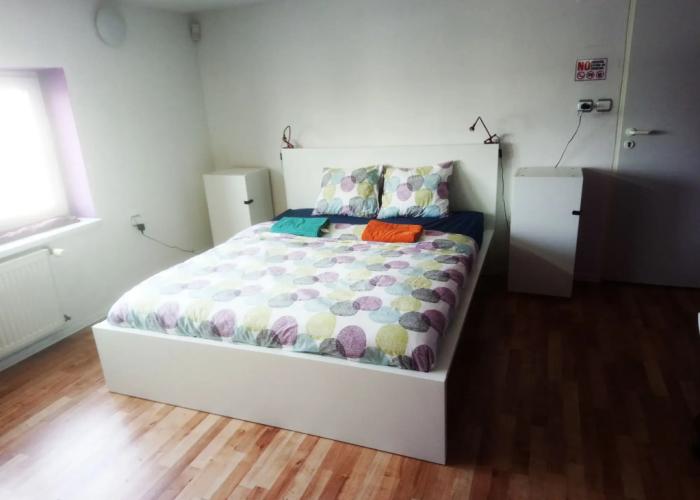 Nitra Glycerin Hostel