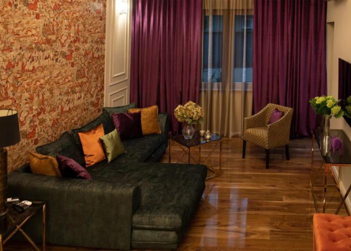 Hotel Capital