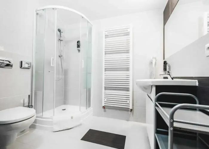 BOUTIQUE HOTEL11 with rooftop SPA