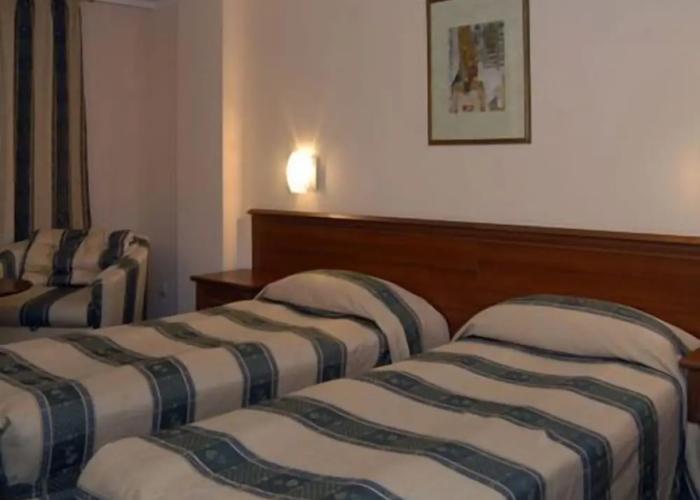 Hotel Luxor