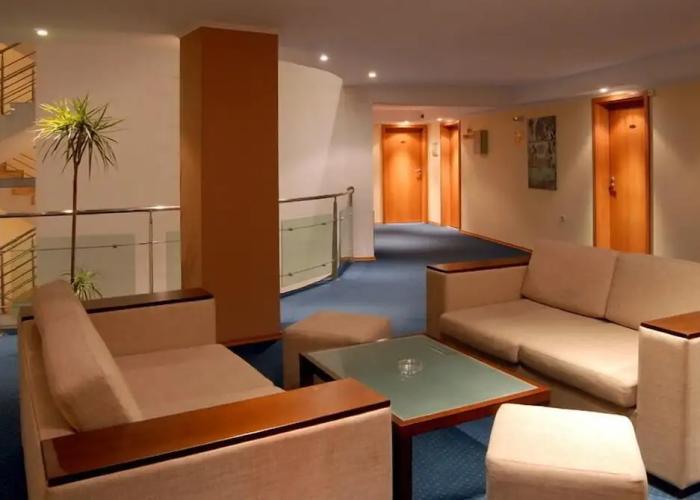 Hotel Luxor