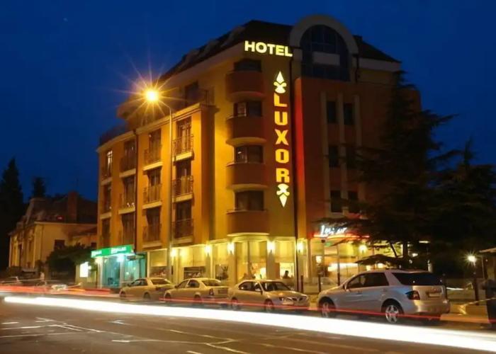 Hotel Luxor