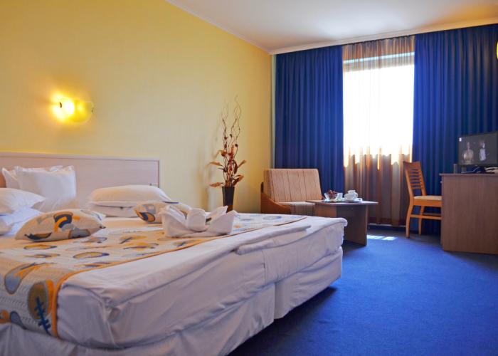 Aqua Hotel 