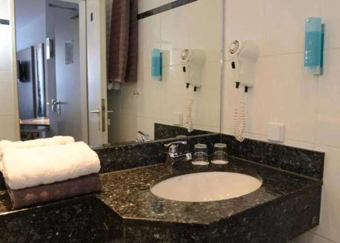 Hotel Granus