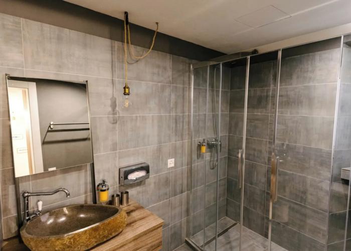 Seven Boutique Hotel