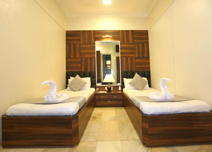 Gulf Hotel Colaba