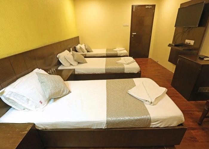 Gulf Hotel Colaba