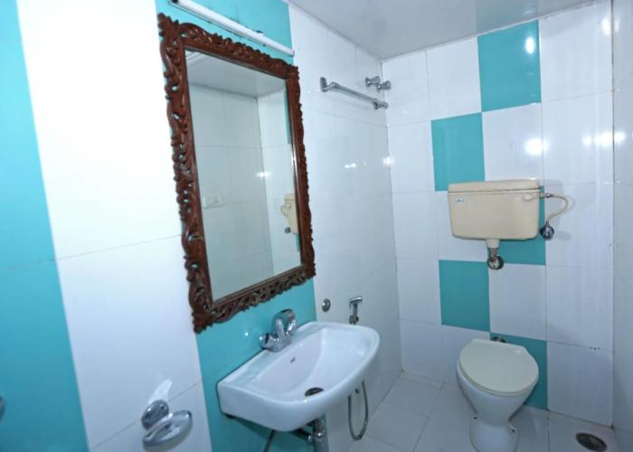 Gulf Hotel Colaba