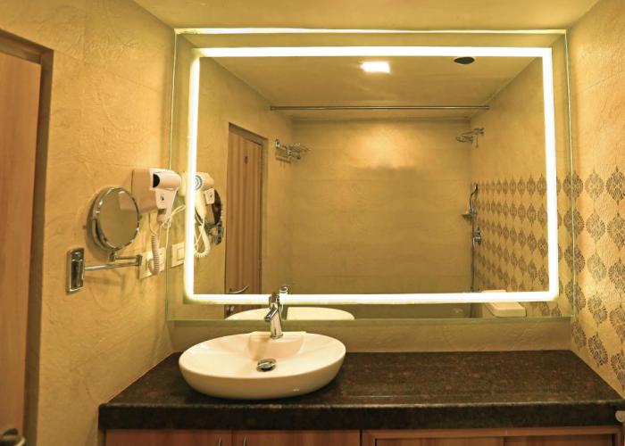 Gulf Hotel Colaba