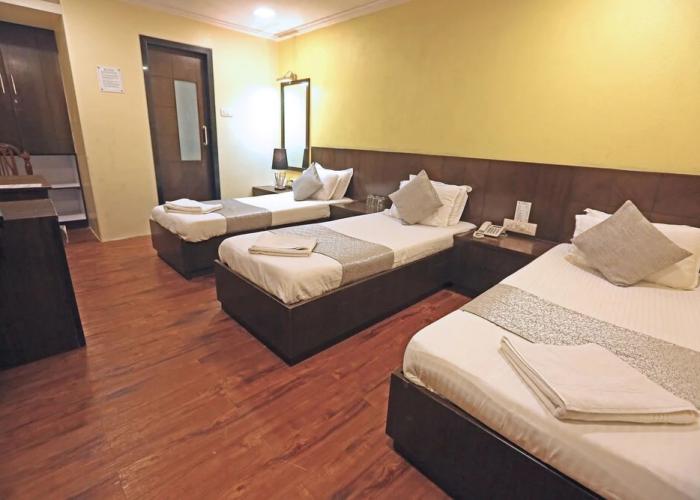 Gulf Hotel Colaba