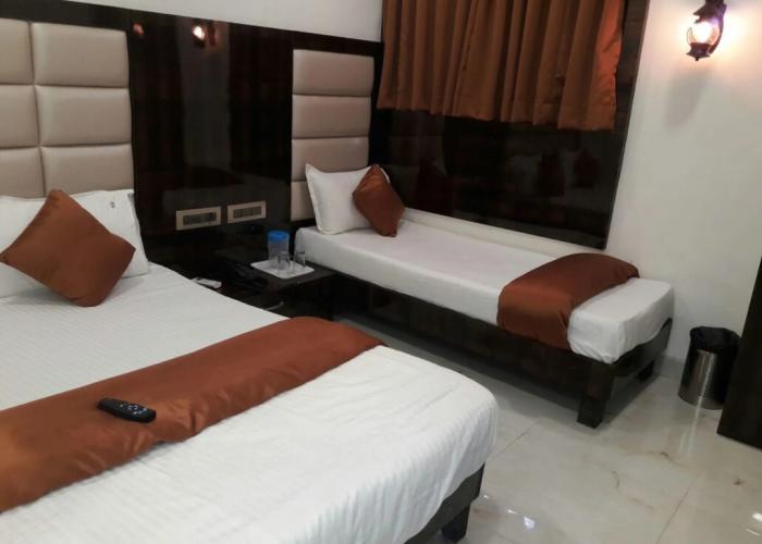 Hotel Karishma