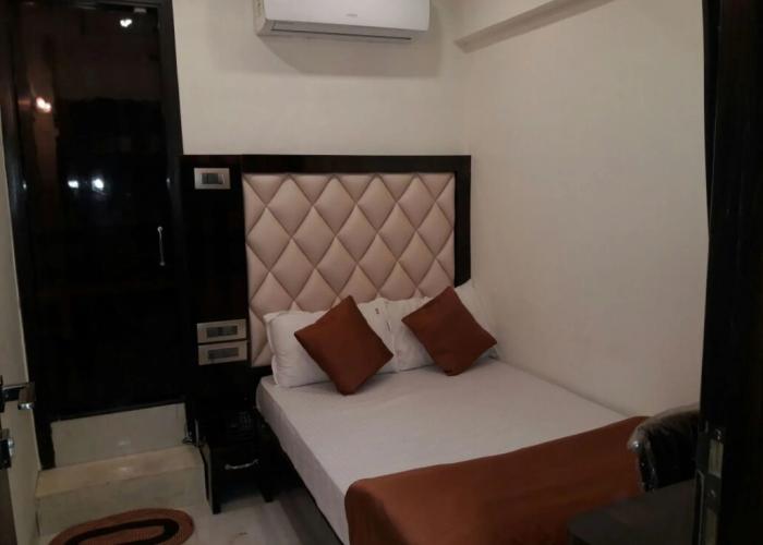 Hotel Karishma