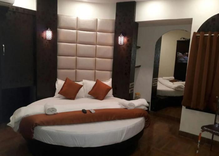 Hotel Karishma