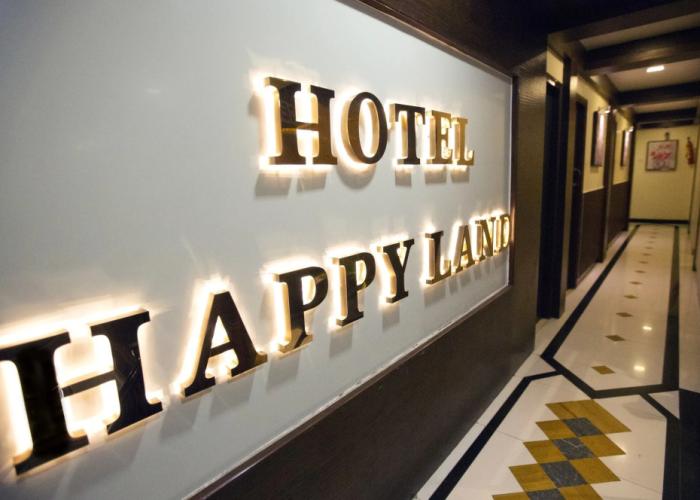 Hotel Happyland