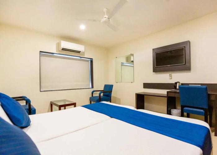 Sukh Hotel