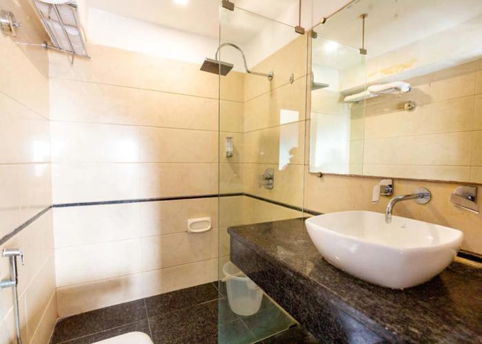 Sukh Hotel