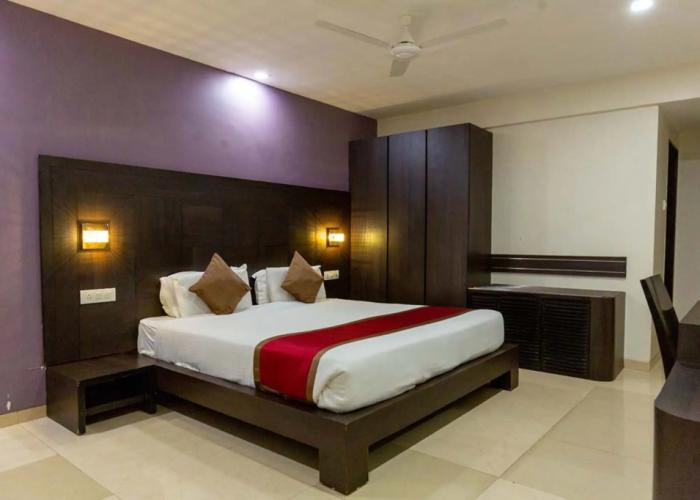 Sukh Hotel