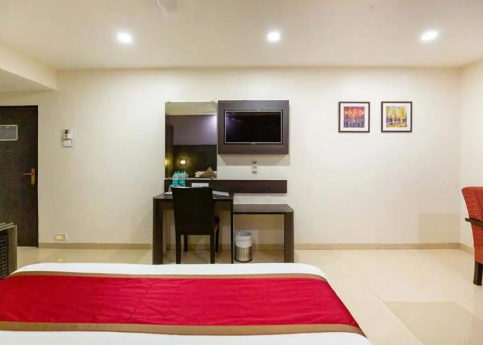 Sukh Hotel