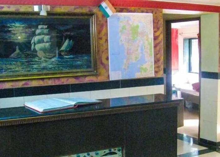 Hotel Metro Plaza
