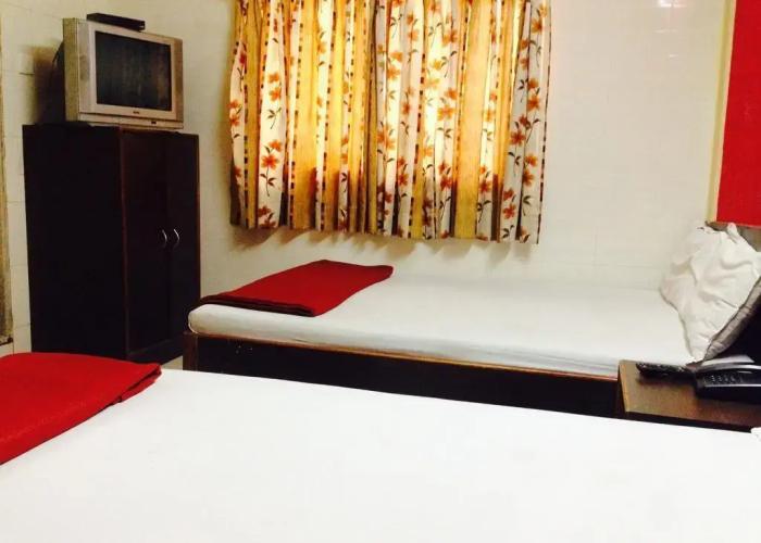 Hotel Metro Plaza