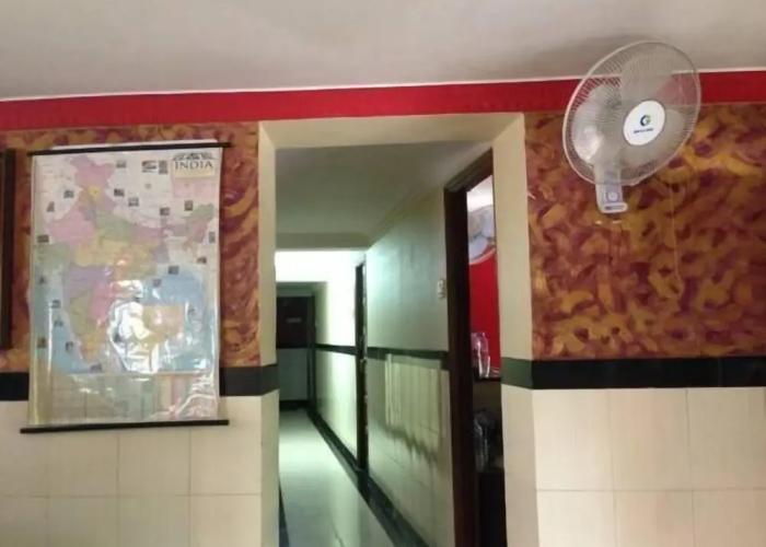 Hotel Metro Plaza