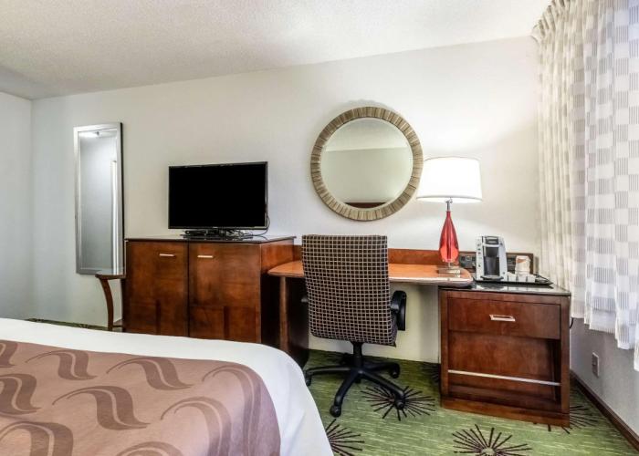 Quality Inn & Suites