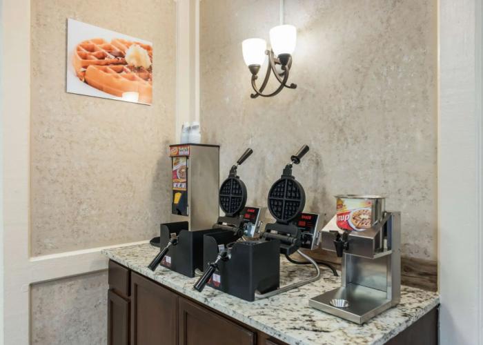 Quality Inn & Suites