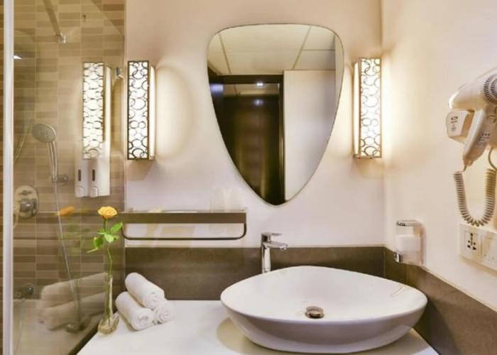 T24 Residency Mumbai International Airport Hotel