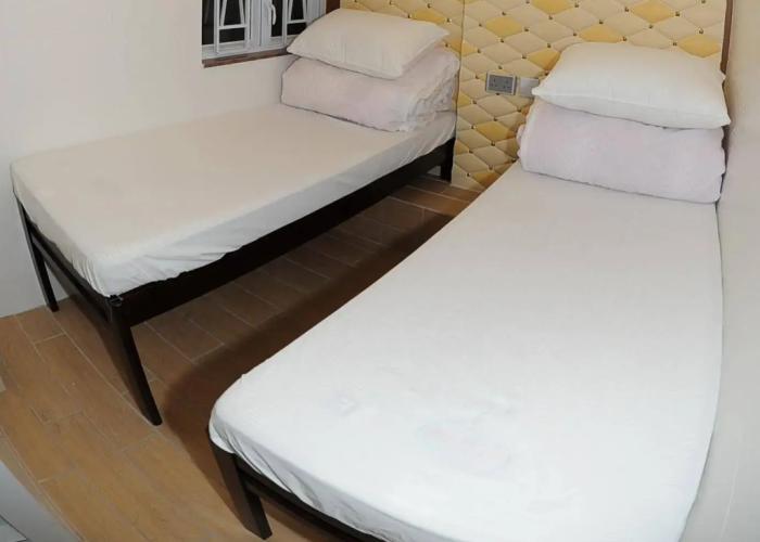 Yee King Hotel