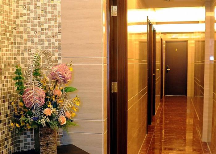Yee King Hotel