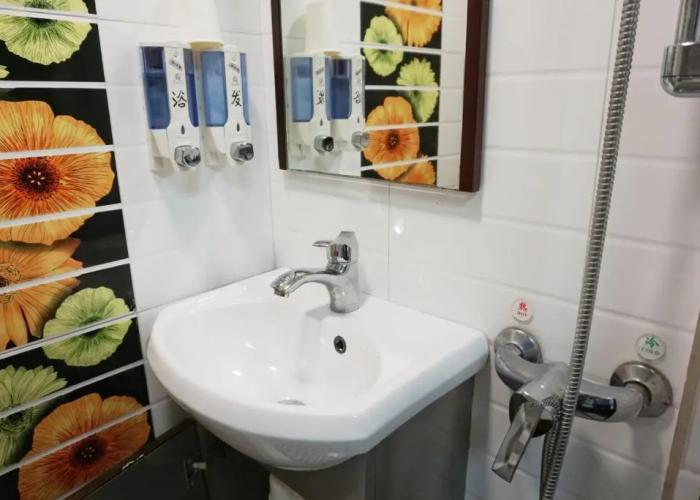 Hang Ho Hostel