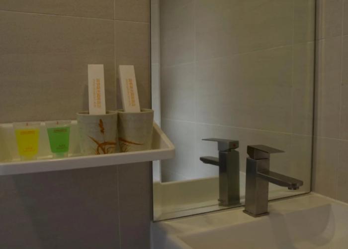 Whole Sunshine International Hotel