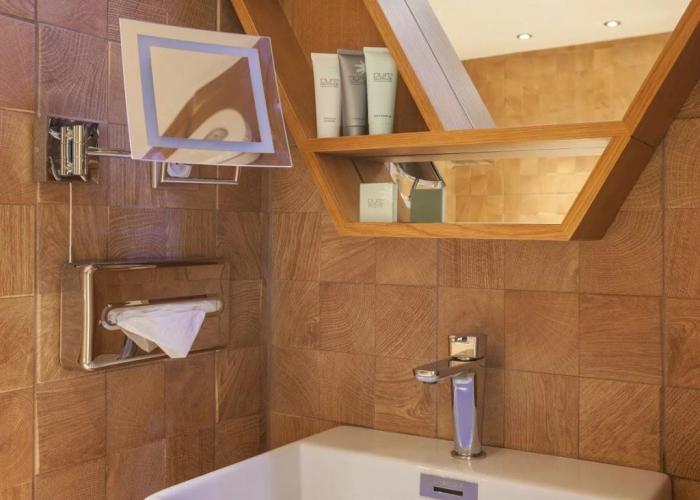 Royal Ours Blanc Boutique Hôtel & Spa