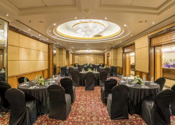 Hotel Parle International