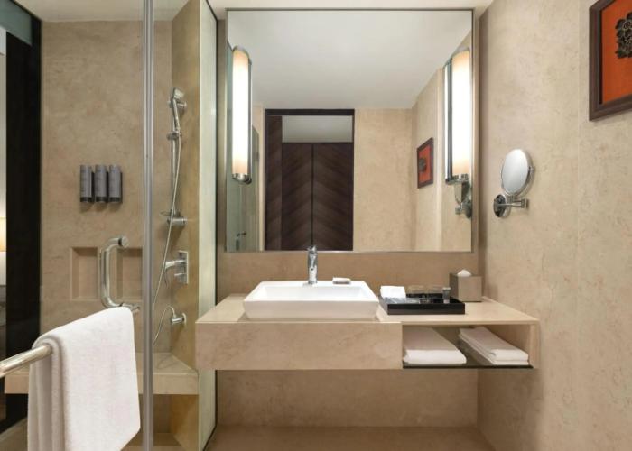 Courtyard by Marriott Mumbai International Airport