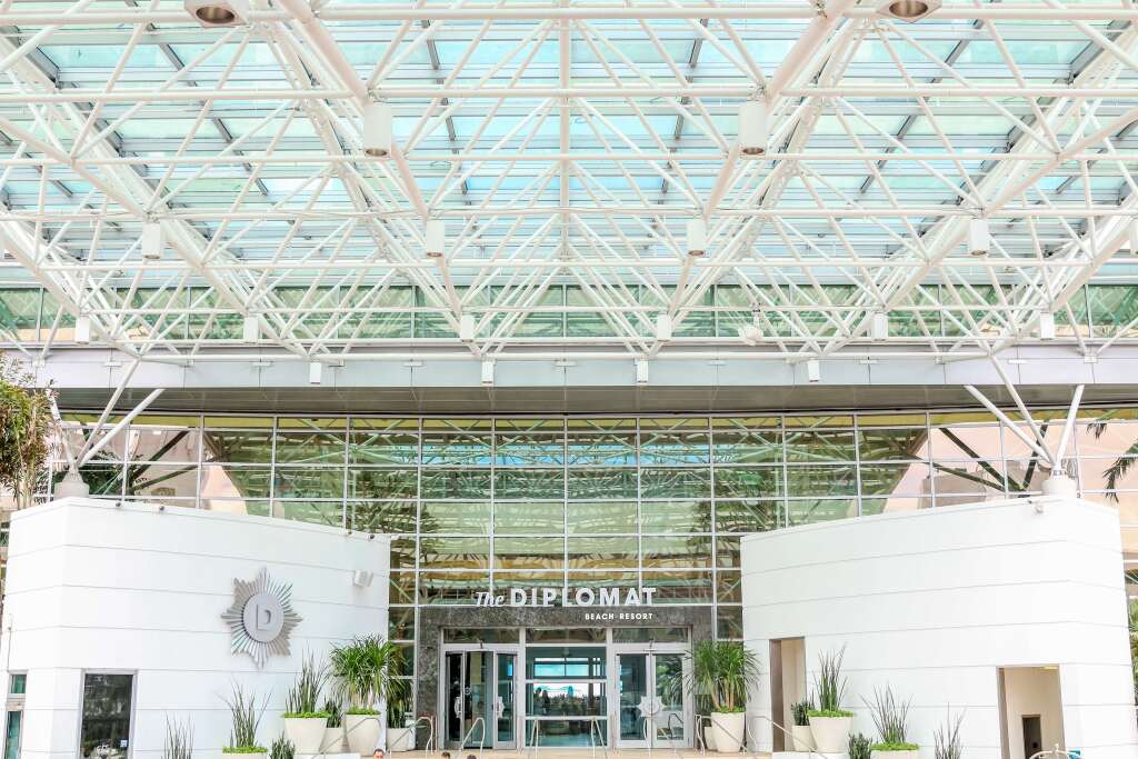 Diplomat Beach Resort Hollywood, Curio Collection by Hilton