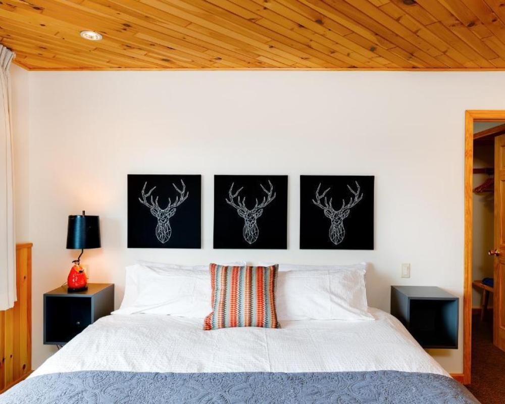 The Town House Lodge