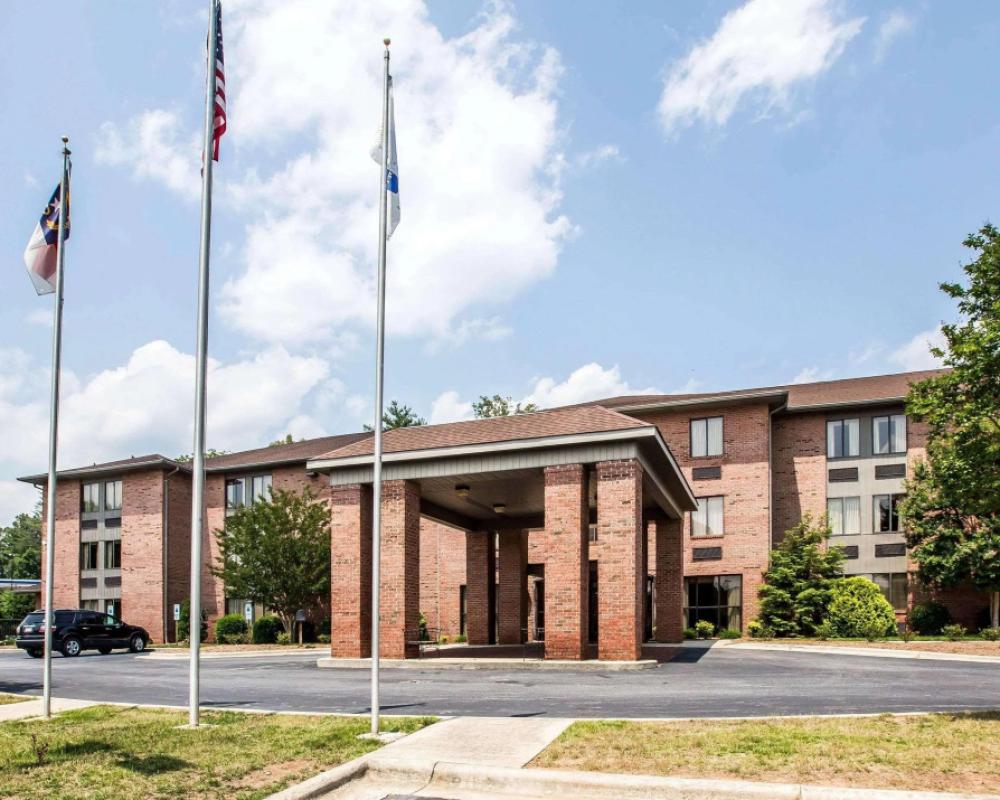 Comfort Inn & Suites Lenoir Hwy 321 Northern Foothills