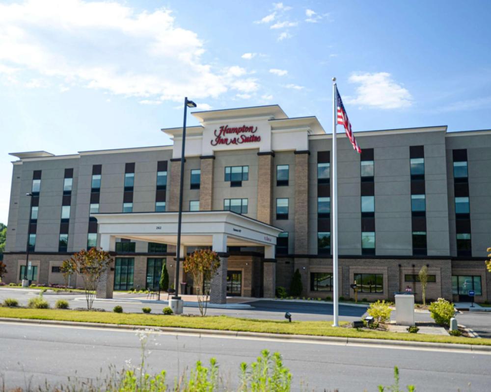Hampton Inn & Suites Lenoir