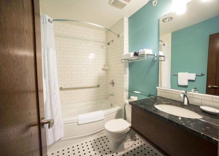 Hume Hotel & Spa