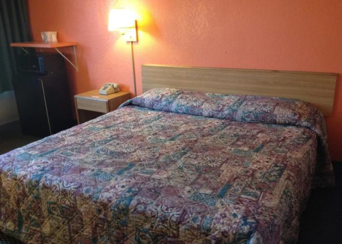 Red Carpet Inn & Suites Lima